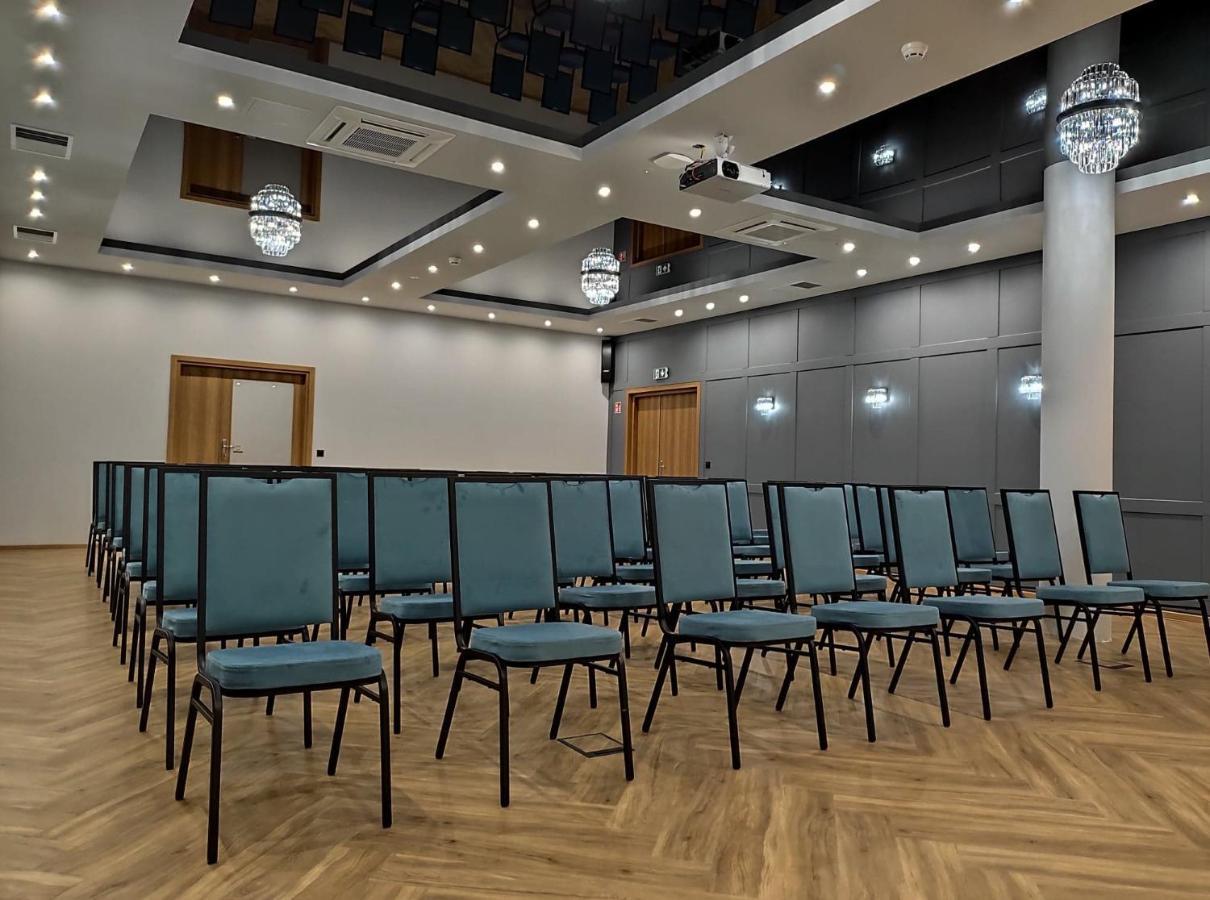 Hotel Szara Willa Opole Dış mekan fotoğraf
